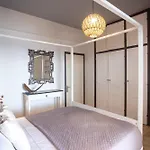 Ionian Kaizer Boutique